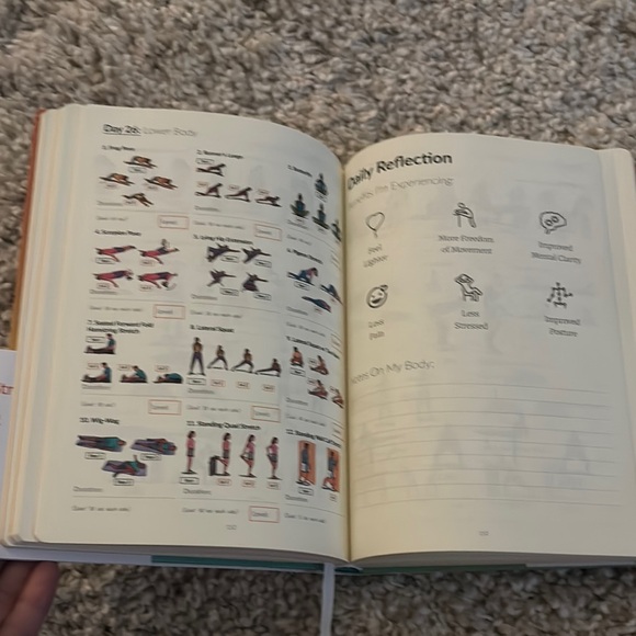 Bundle of Gradient Yoga and Stretching Guide Set + Dumbbell and Bodyweight Box - Picture 3 of 9